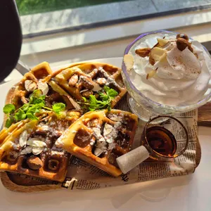 중앙탑 아트리움12카페 대표 사진