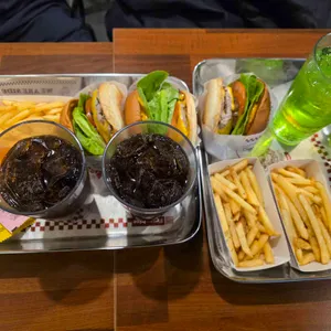 바스버거 사진 1