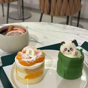 포레스트 성수 카페 사진