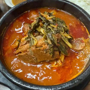 푸짐한왕뼈감자탕 사진 2