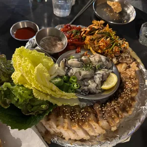 윤이네포차 대표 사진