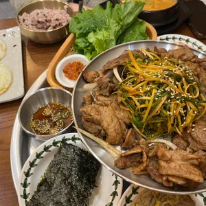 할머니의부뚜막 사진