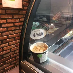 카페 드람브르 대표 사진