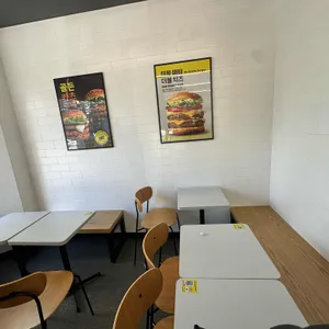 노브랜드버거 대표 사진