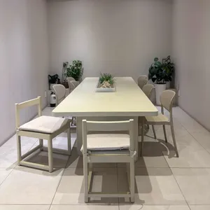 스컹크웍스 리뷰 사진