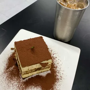 셀렉티드 닉스 사진