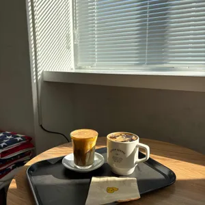 라인업커피 사진