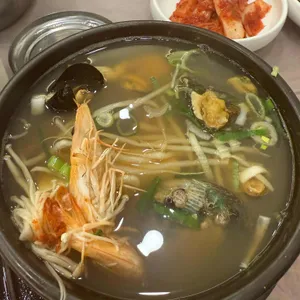 강릉전복해물뚝배기 사진