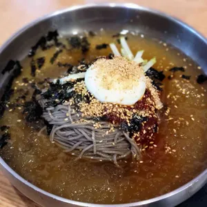 사랑채막국수 사진