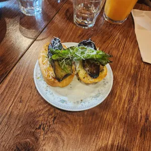 떼르세로 코스테스 사진