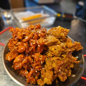 김해통닭 사진 1