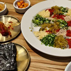 코리아나호 사진