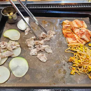 화성통삼겹 사진