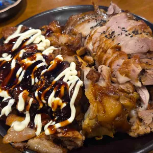 더맛있는족발보쌈 사진 1