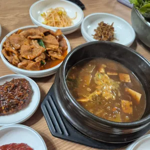 청다래쌈밥 사진