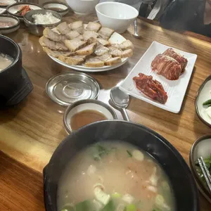 설봉돼지국밥 사진