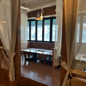 이유 (EU) 리뷰 사진