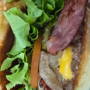 왓더버거 대표 사진