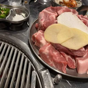 진담식당 대표 사진