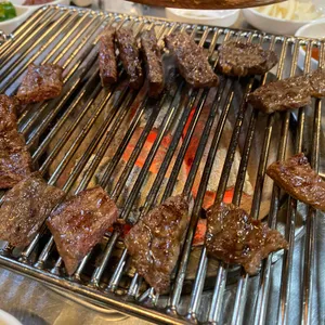 원조숯불소금구이 사진