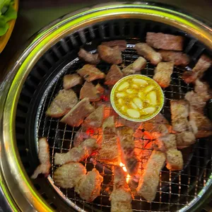 청년고기장수 사진