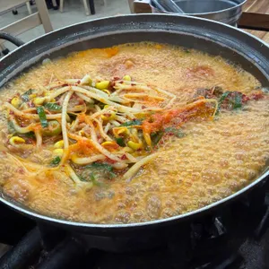 덕일감자국 사진