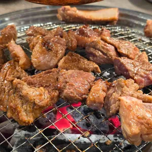 돌담숯불집 사진