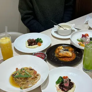 37.5 시그니처 사진