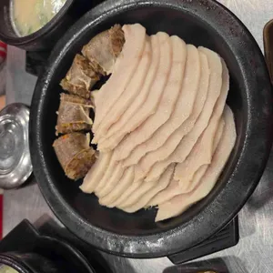 수변최고돼지국밥 사진 1