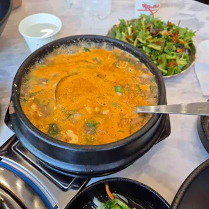 효자동솥뚜껑&보리밥 대표 사진