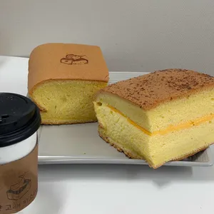 대왕 고래 카스테라&카페 사진