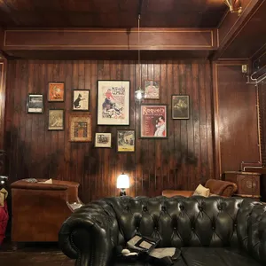 레귤러하우스 리뷰 사진