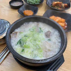 조선돼지국밥 사진