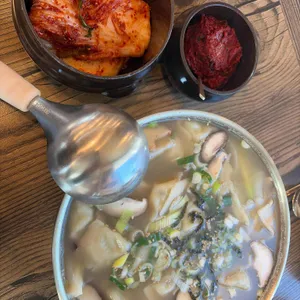 화목칼국수 사진