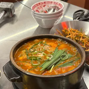 탁식 대표 사진