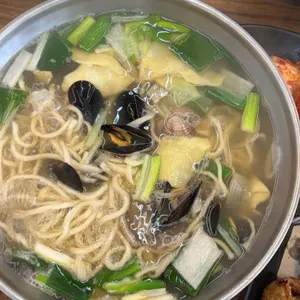 솝말칼국수 사진