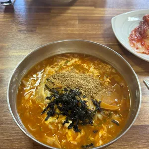 항아리칼국수 사진