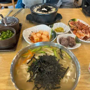 북한산손칼국수 사진