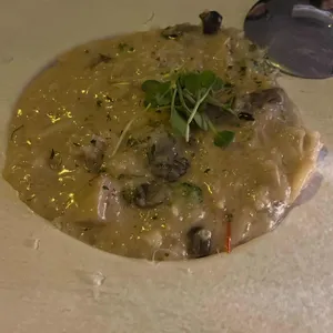 에이베리 사진 1