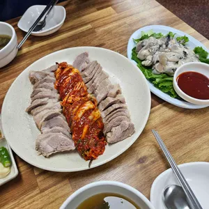 진선보쌈 사진 1