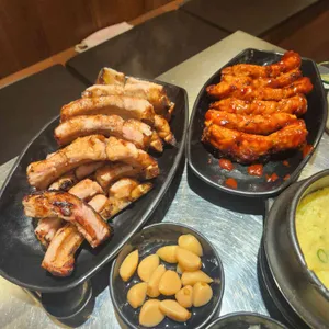 쪽갈비대통령 대표 사진