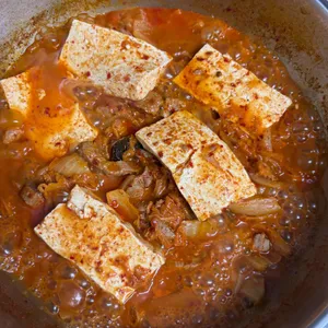 초부리김치찌개 사진