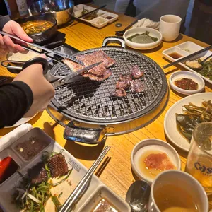 초필살돼지구이 사진