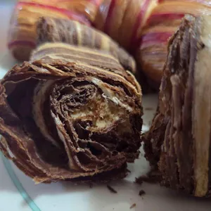 로로네베이커리 사진