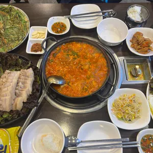 송탄부대찌개와보쌈 사진