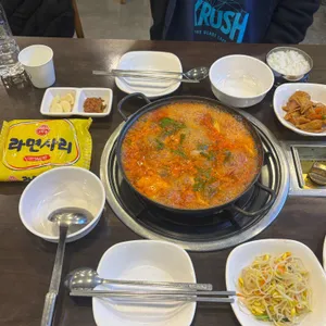 송탄부대찌개와보쌈 사진