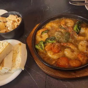 밤비노 다이닝펍 사진