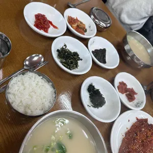 용바위식당 사진