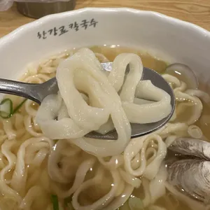 한강로칼국수 사진