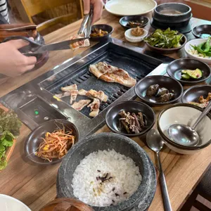 산에들에 시골쌈밥집 사진 1